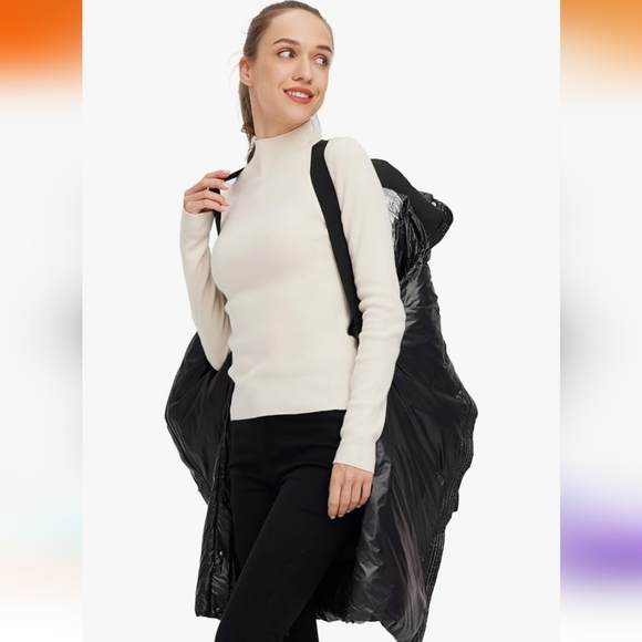 Wantdo Hooded Puffer Jacket- Long Quilted Medium NWT - Picture 2 of 16